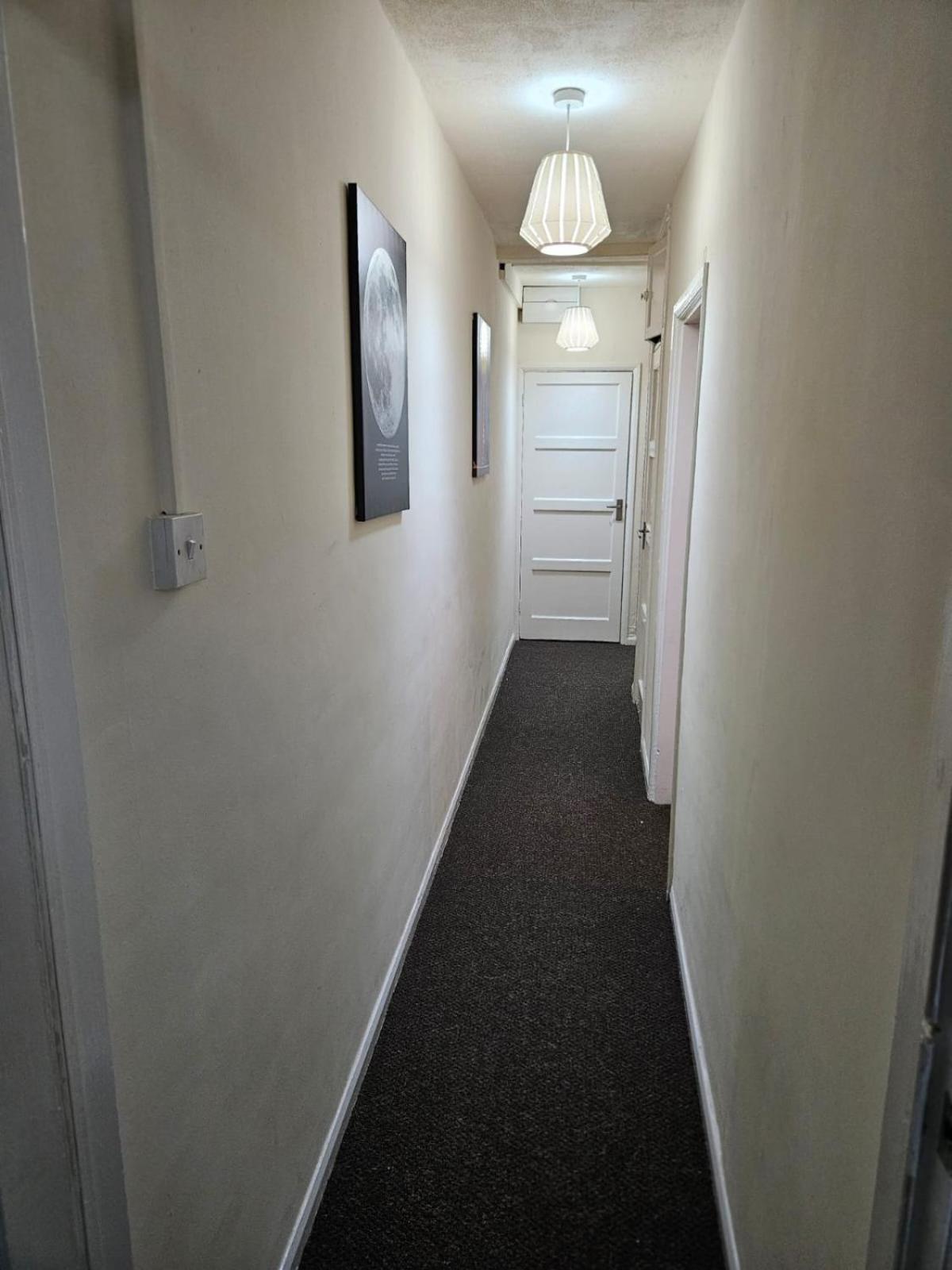 Nariken Apartments, Cardiff Exterior photo